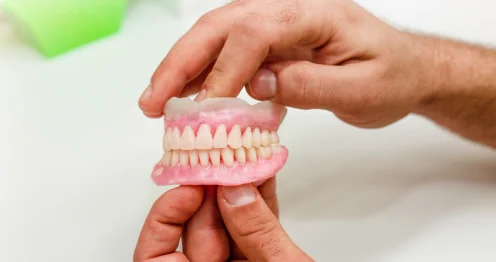 5 Signs Your Dentures Are Too Loose When You Need Better Support